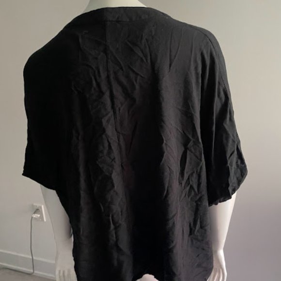 Aritzia Black Shawl - Picture 2 of 3